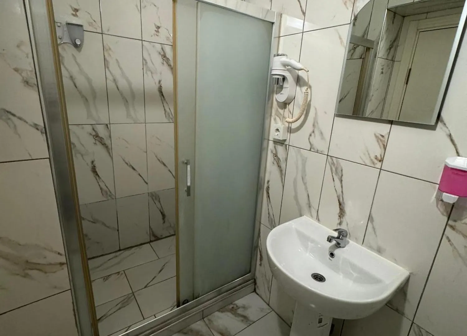 Armoni City Otel Kadikoey Κωνσταντινούπολη 2*,  Τουρκία